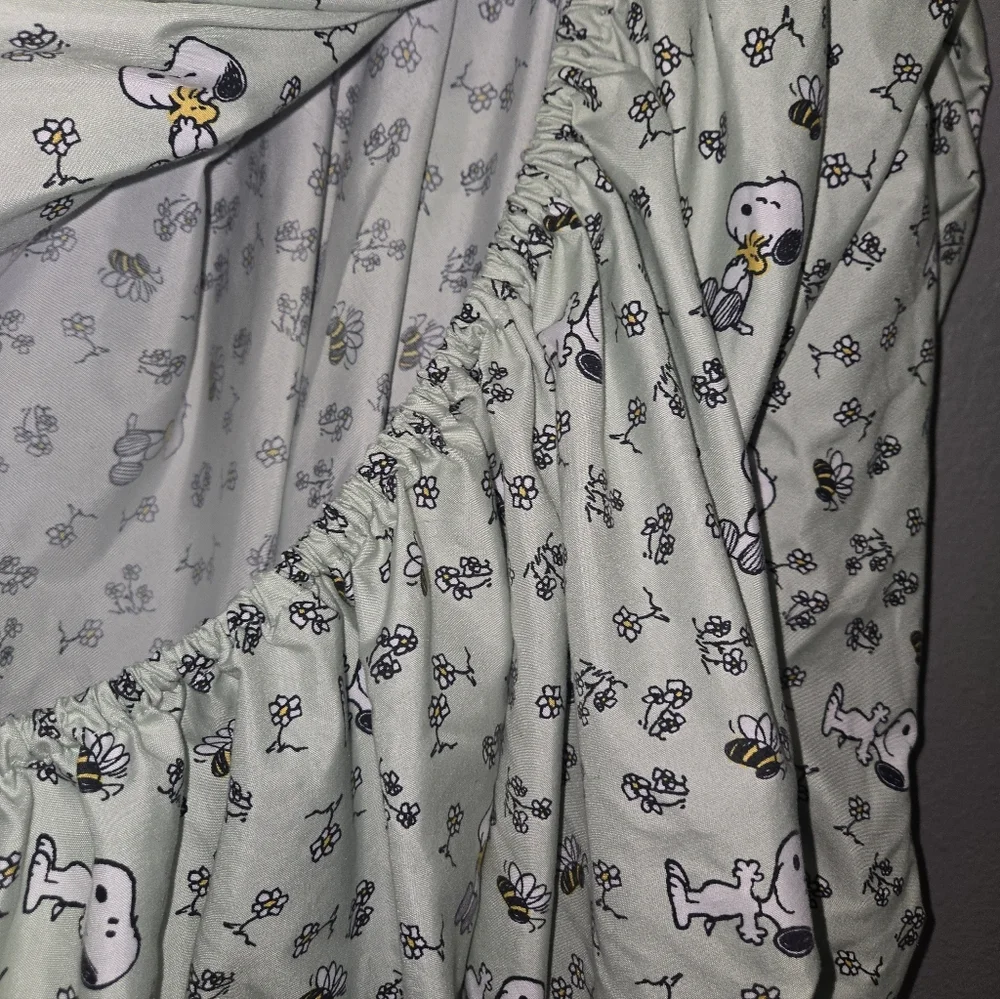 Berkshire Peanuts Mini Snoopy & Woodstock New Flower & Bee Sage